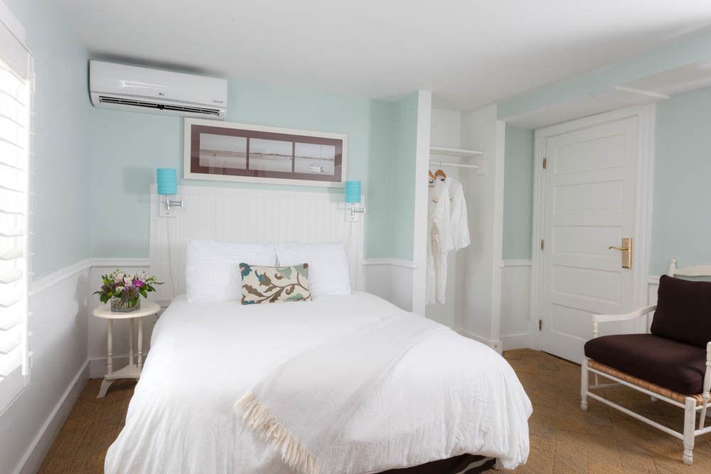 Vineyard Square Hotel And Suites เอ็ดการ์ทาวน์ ภายนอก รูปภาพ
